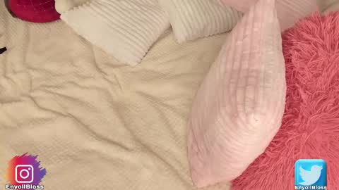 Call me Sweet online show from 03-02-25, 02:41