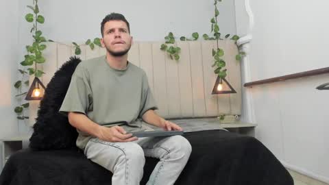 ENZO online show from 11-13-25, 02:27