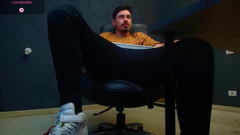 EnzoRace online show from 11-06-25, 06:47