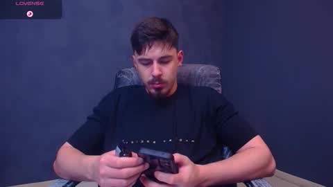 EnzoRace online show from 12-16-25, 06:07