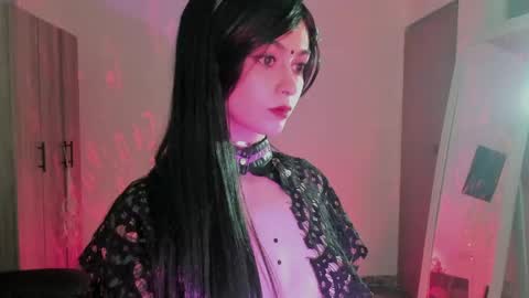 Leyla online show from 04-11-26, 11:42