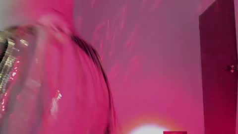Leyla online show from 05-15-26, 11:23