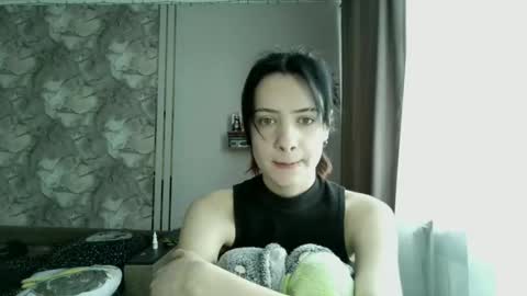 Lucy NEXT STREAM January 5 HNY  online show from 02-04-26, 06:52