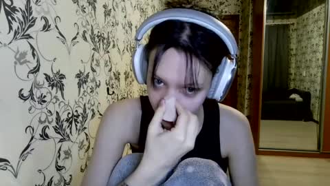 Lucy NEXT STREAM January 5 HNY  online show from 04-04-26, 01:04