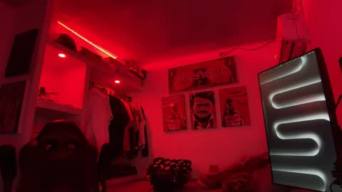 Tht BOSS Eren online show from 04-25-26, 04:48