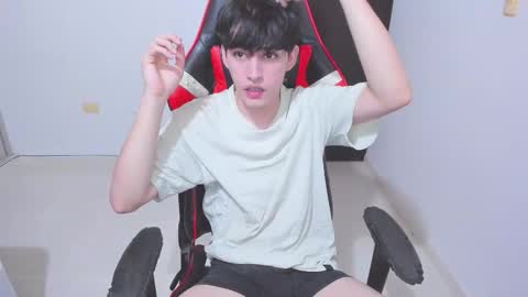 eren_tatakae online show from 12-05-25, 02:53