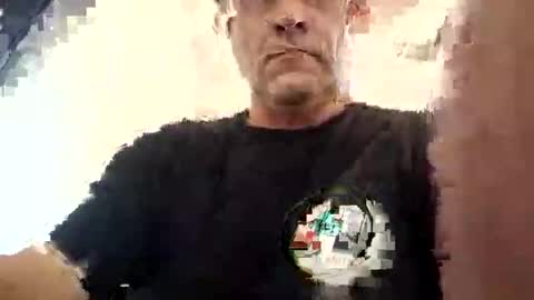 Snapshot of eric4698523103 chatting on 04-16-26, 09:50 eric4698523103 online show from 04-16-26, 09:50