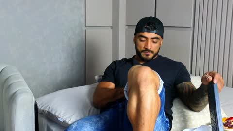 Snapshot of eric_harrison1 chatting on 12-22-24, 11:31 Brayan online show from 12-22-24, 11:31