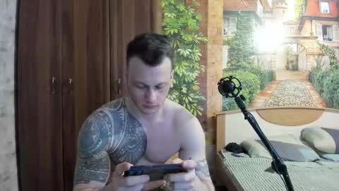 Eric online show from 12-14-25, 01:05