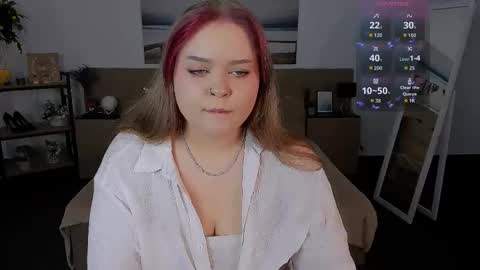 Snapshot of erica_love_ chatting on 10-06-25, 05:27 erica_love_ online show from 10-06-25, 05:27