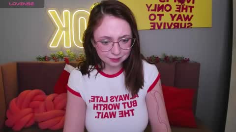 Snapshot of erica_nelson chatting on 11-29-25, 01:30 Erica 3 online show from 11-29-25, 01:30