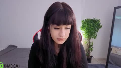 Erika online show from 10-07-25, 02:36