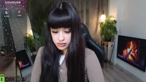 Erika online show from 10-14-25, 02:51