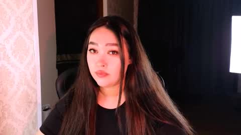 Erica Wayne online show from 11-29-25, 10:13