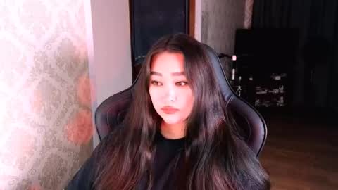 Snapshot of erica_wayne chatting on 01-11-26, 02:22 Erica Wayne online show from 01-11-26, 02:22