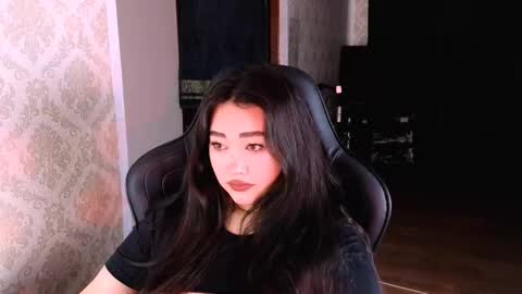 Snapshot of erica_wayne chatting on 02-17-26, 03:58 Erica Wayne online show from 02-17-26, 03:58