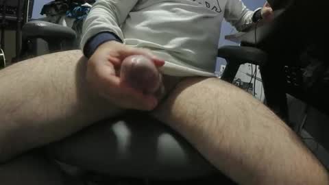 Snapshot of ericarseneau chatting on 04-14-26, 02:17 ericarseneau online show from 04-14-26, 02:17