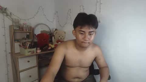 erick_cummer30 online show from 04-14-26, 05:57