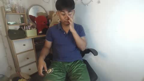 erick_cummer30 online show from 04-14-26, 10:38