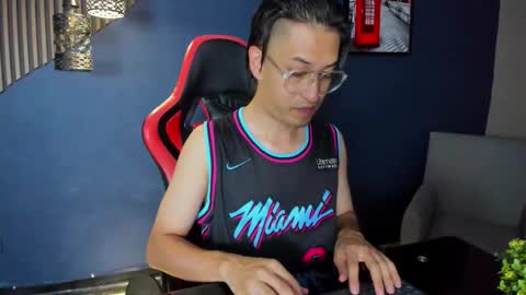 Erick online show from 03-07-26, 02:41