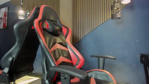 Erick online show from 03-12-26, 02:50