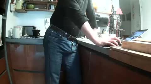 Snapshot of ericstephcam31 chatting on 03-11-25, 10:40 Steph et Eric online show from 03-11-25, 10:40