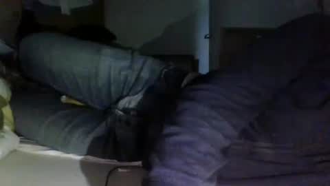 Snapshot of ericsub611 chatting on 09-28-25, 05:29 ericsub611 online show from 09-28-25, 05:29