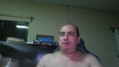 erik1781 online show from 12-31-24, 02:29