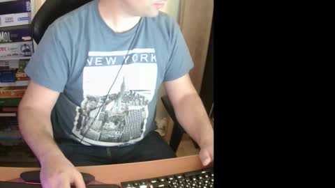 Snapshot of erik_dapper chatting on 11-07-25, 05:24 Erik Dapper online show from 11-07-25, 05:24