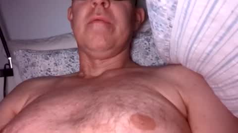 Snapshot of erik_norwegian chatting on 05-03-26, 08:31 Erik Norwegian online show from 05-03-26, 08:31
