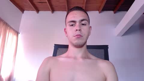 Snapshot of erik_rodriguez chatting on 10-06-25, 06:16 Erik rodriguez online show from 10-06-25, 06:16