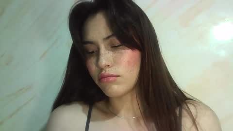 Erika online show from 04-14-26, 03:45