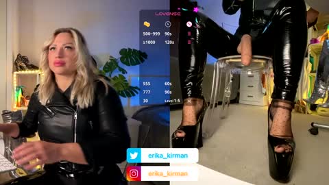 Snapshot of erika_kirman chatting on 01-24-25, 09:17 Erika      online show from 01-24-25, 09:17