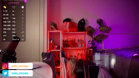Snapshot of erika_kirman chatting on 03-11-25, 04:51 Erika      online show from 03-11-25, 04:51