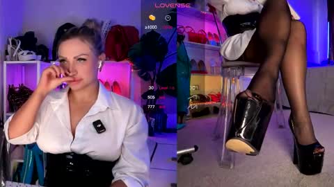 Snapshot of erika_kirman chatting on 10-08-25, 01:31 Erika      online show from 10-08-25, 01:31