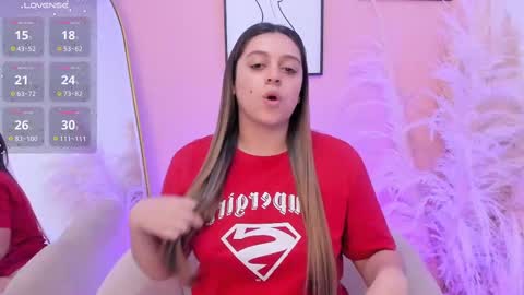 Snapshot of erika_mendez1 chatting on 11-06-25, 08:21 Erika Mendez online show from 11-06-25, 08:21