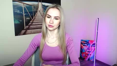 Erika online show from 04-21-26, 12:11