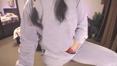 Snapshot of erikagold chatting on 03-03-25, 08:00 ErikaGold online show from 03-03-25, 08:00