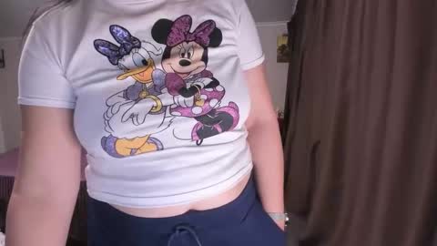 ErikaGold online show from 04-16-26, 05:03