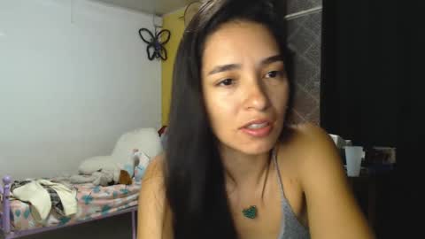 erina_1 online show from 03-07-25, 01:42