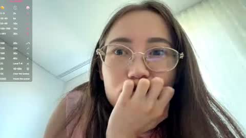 Luna online show from 07-13-26, 11:24