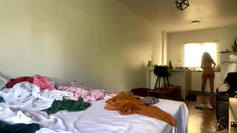 Gabs online show from 12-19-25, 02:35