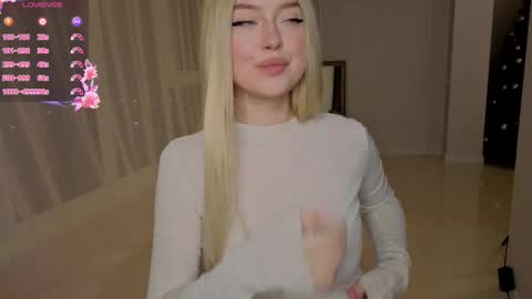 Chanel online show from 03-11-26, 08:59