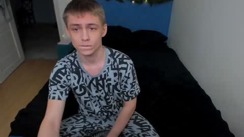 Max online show from 01-16-25, 03:23