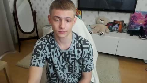 Max online show from 10-24-25, 11:50