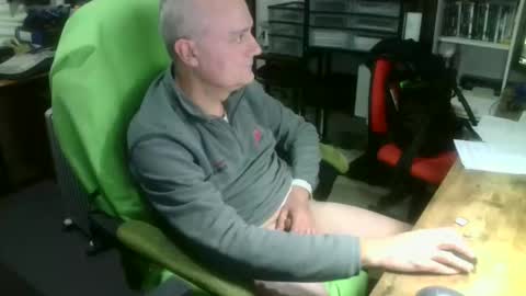 ernello online show from 11-08-25, 11:14