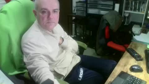 ernello online show from 11-11-25, 09:37