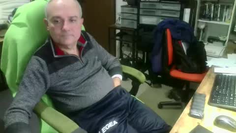 ernello online show from 12-16-25, 10:59