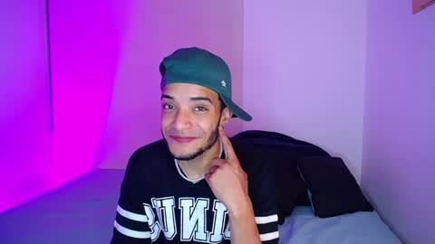 Snapshot of eros_chipre chatting on 12-13-24, 06:42 Eros online show from 12-13-24, 06:42