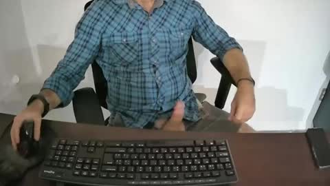 Eroskatt online show from 01-30-25, 03:44